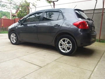 Авто Toyota Auris 2008 № 8482056