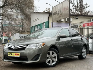 Авто Toyota Camry 2014 № 8482071