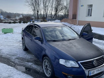 Авто Volkswagen Passat Sedan 2005 № 8482108