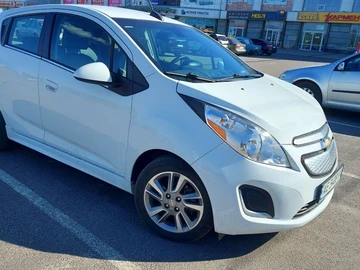 Авто Chevrolet Spark 2016 № 8482278