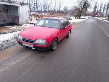 Авто Opel Omega 1990 № 8482432