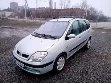Авто Renault Scenic 2000 № 8482465