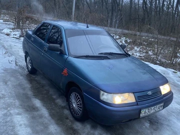 Авто ВАЗ 21102 1999 № 8482502
