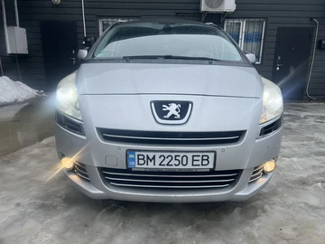 Авто Peugeot 5008 2011 № 8482696