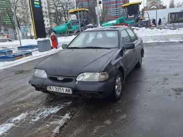 Авто Ford Fiesta 1993 № 8482717