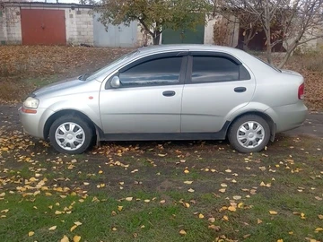 Авто Chevrolet Aveo 2005 № 8482744