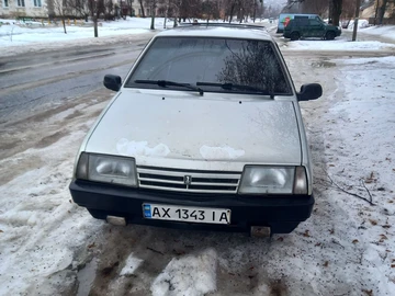 Авто ВАЗ 2109 1988 № 8483063