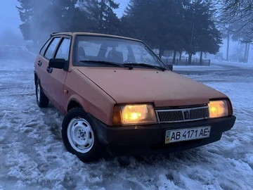 Авто ВАЗ 2109 1994 № 8483138