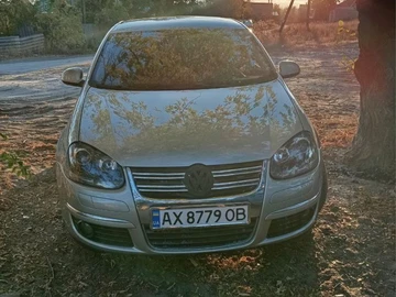 Авто Volkswagen Jetta 2005 № 8483149