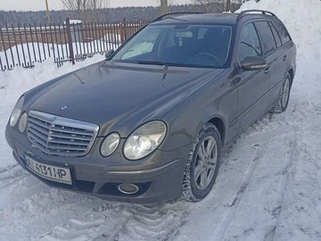 Авто Mercedes 220 2009 № 8483399