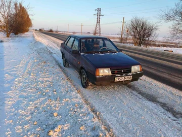 Авто ВАЗ 21099 1997 № 8483401