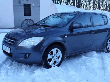 Авто KIA Cee X27 D 2008 № 8483459
