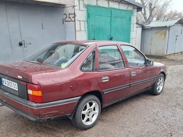 Авто Opel Vectra 1992 № 8483474