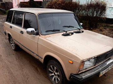 Авто ВАЗ 2104 1989 № 8483824