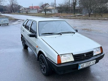 Авто ВАЗ 2109 2010 № 8483997