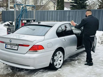 Авто BMW 7 Серия 2002 № 8484048