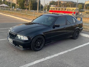 Авто BMW 3 Серия 1991 № 8484200