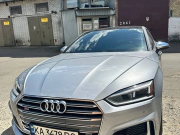Авто Audi S5 2019 № 8484208