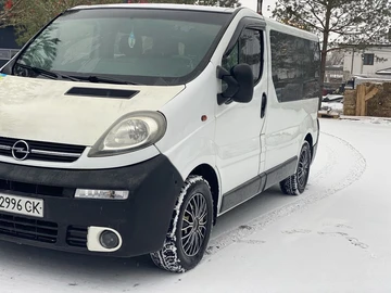 Авто Opel Vivaro 2002 № 8484317