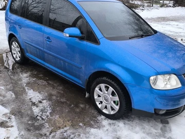 Авто Volkswagen Touran 2005 № 8484329