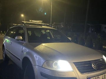 Авто Volkswagen Passat Variant 2001 № 8484462