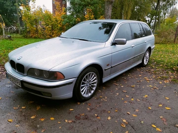 Авто BMW 5 Серия 1998 № 8484514