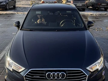 Авто Audi A3 2018 № 8484535