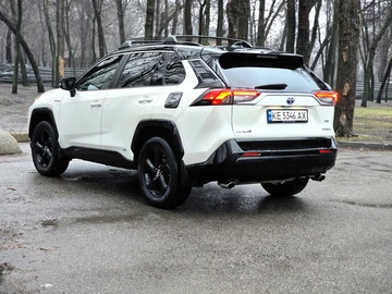 Авто Toyota Rav 4 2019 № 8484820