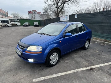 Авто Chevrolet Aveo 2005 № 8484914