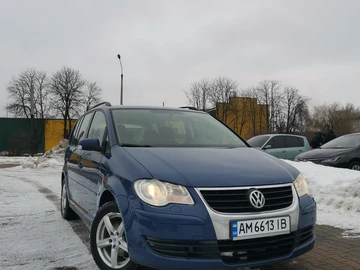 Авто Volkswagen Touran 2007 № 8484982