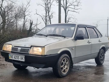 Авто ВАЗ 21099 2000 № 8485224
