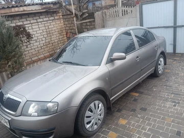 Авто Skoda Superb 2005 № 8485324