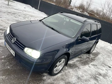 Авто Volkswagen Golf 2001 № 8485489