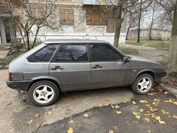 Авто ВАЗ 2109 1988 № 8485645
