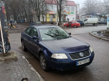Авто Volkswagen Passat Sedan 2002 № 8485701