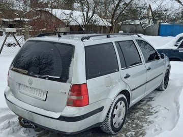 Авто Volkswagen Golf 2004 № 8485705