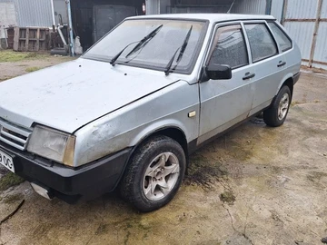 Авто ВАЗ 2109 1998 № 8485811