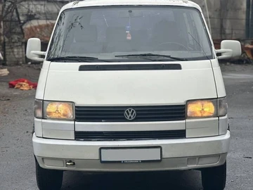 Авто Volkswagen Transporter 1992 № 8485834
