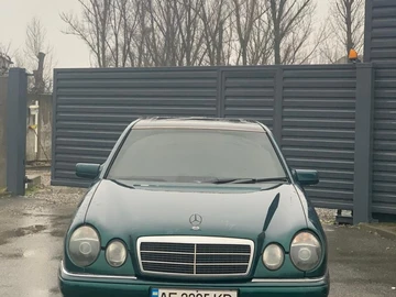 Авто Mercedes E Серия 1995 № 8485847