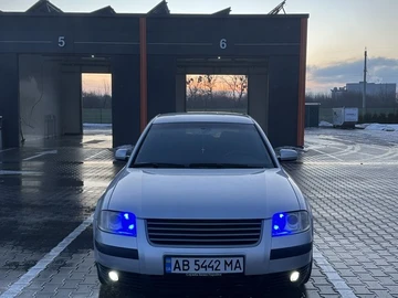 Авто Volkswagen Passat Sedan 2003 № 8485918