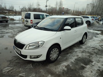 Авто Skoda Fabia 2012 № 8486003