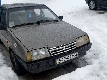 Авто ВАЗ 2109 1992 № 8486035