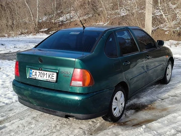 Авто Volkswagen Polo 1998 № 8486089
