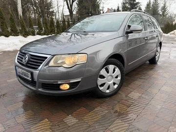 Авто Volkswagen Passat Variant 2007 № 8486228