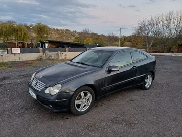 Авто Mercedes Cl Серия 2001 № 8486300