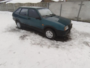 Авто ВАЗ 2109 1998 № 8486317