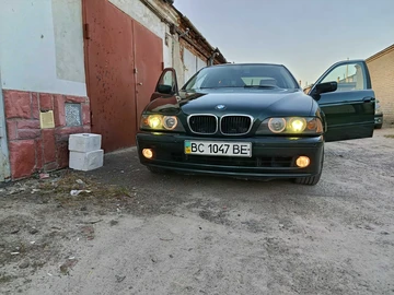 Авто BMW 5 Серия 2002 № 8486322