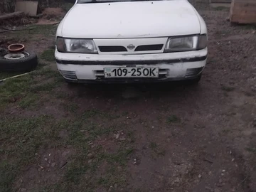 Авто Nissan Sunny 1992 № 8486326