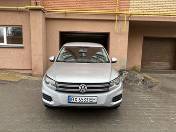Авто Volkswagen Tiguan 2011 № 8486356
