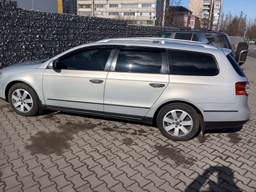 Авто Volkswagen Passat Variant 2010 № 8486437